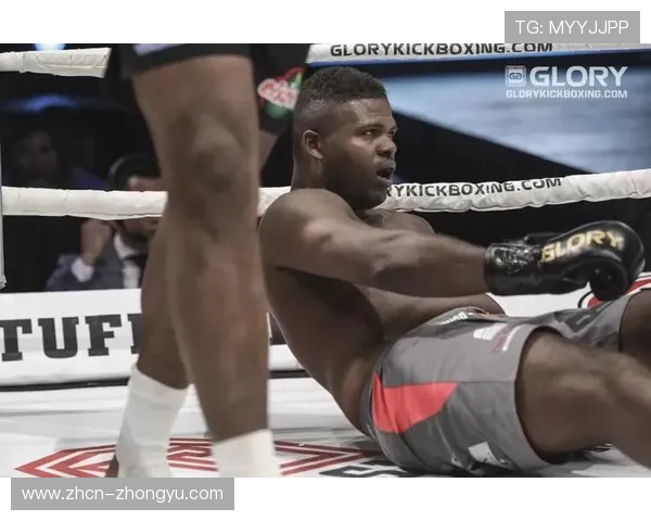 卡特罗尔KO埃苏曼过程引争议，裁判未计击倒受质疑